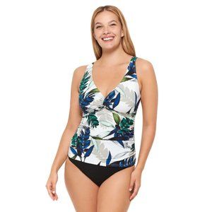 D Cup Tankini With Twist